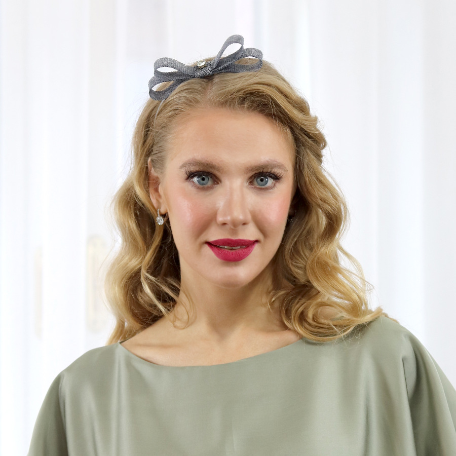 Lisa -šedá čelenka s mašľou