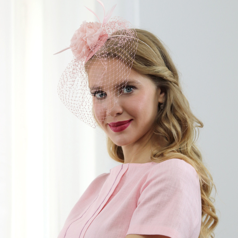 Paloma - ružový fascinátor s hodvábnou ružou a závojom 1