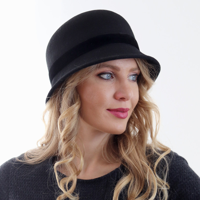 Kelly - čierny cloche klobúk 3