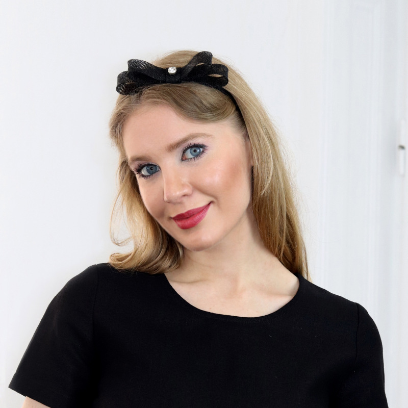 Lisa - čierna čelenka s mašľou 1