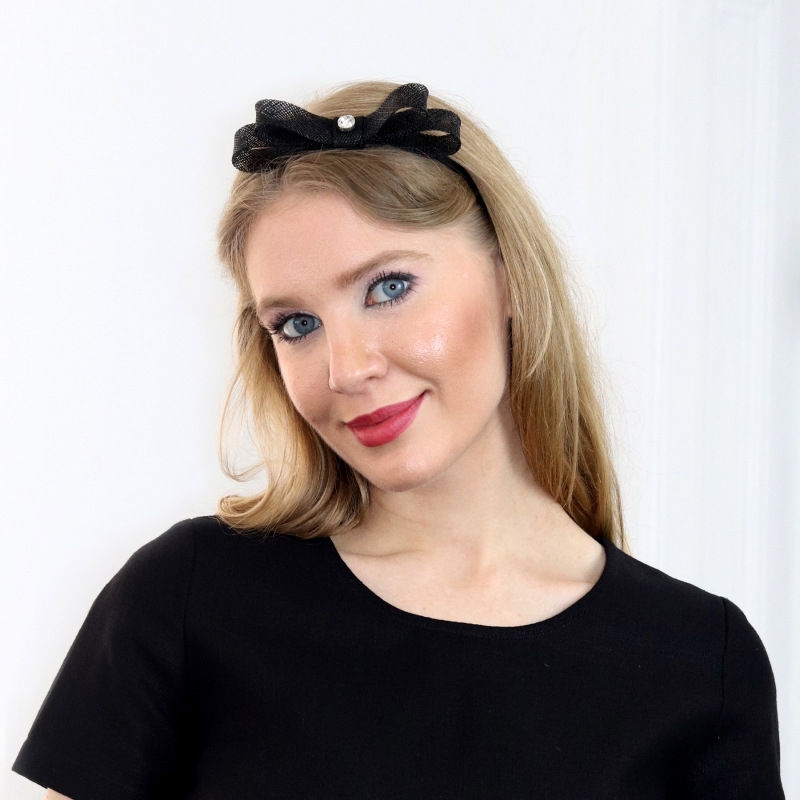 Lisa - čierna čelenka s mašľou