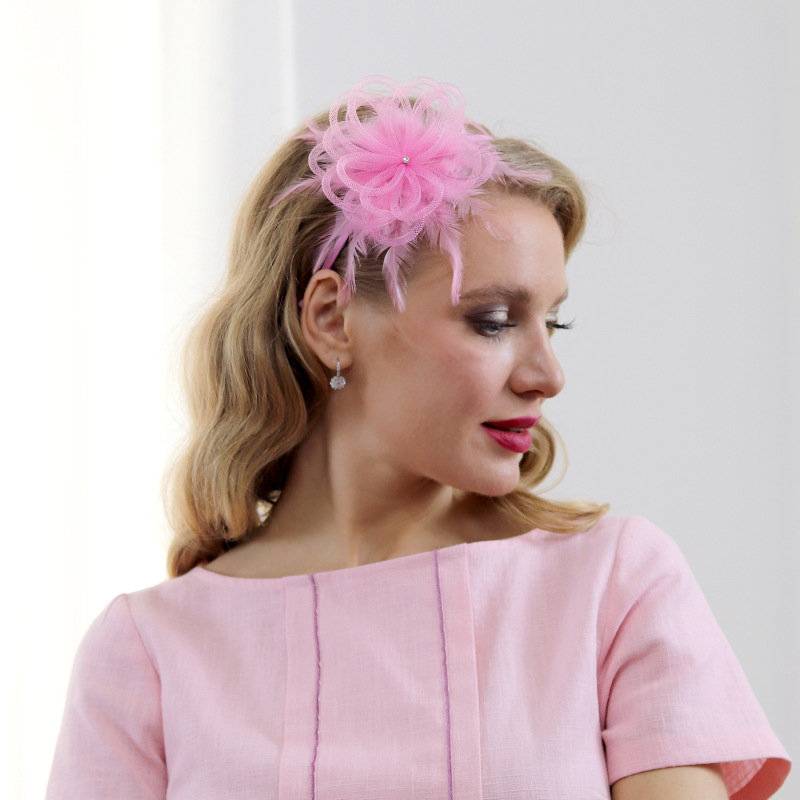 Chiara - ružový fascinátor z krinolíny a peria 1