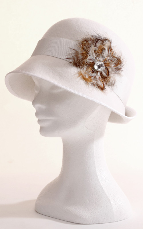 Charlie - biely cloche klobúk