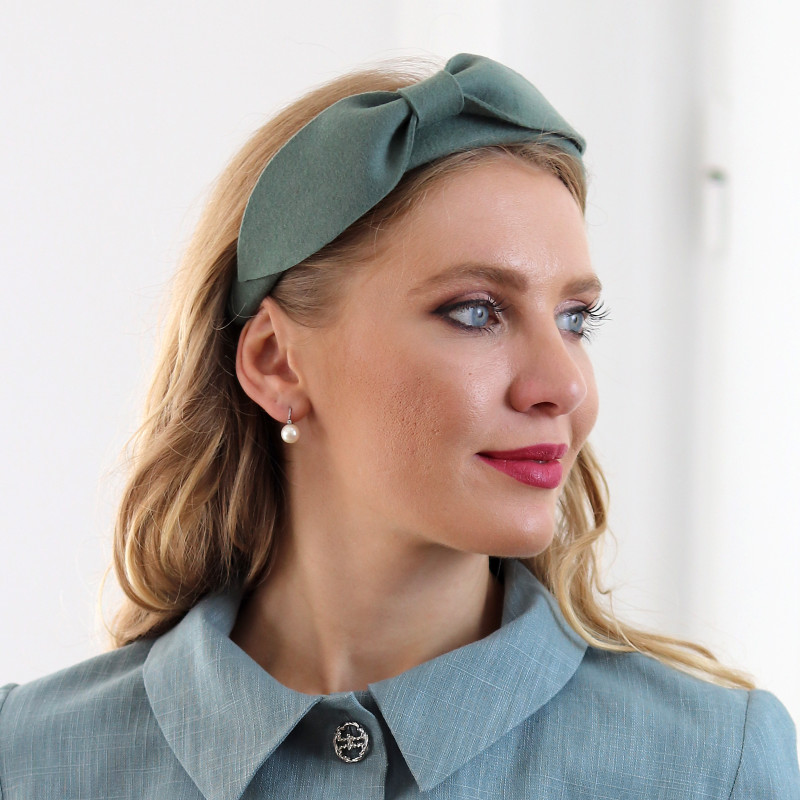 Beatrice - mintová čelenka 2