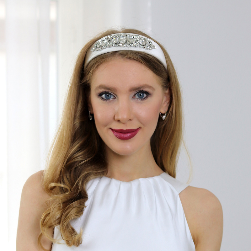 Gemma - biela čelenka s kryštálmi