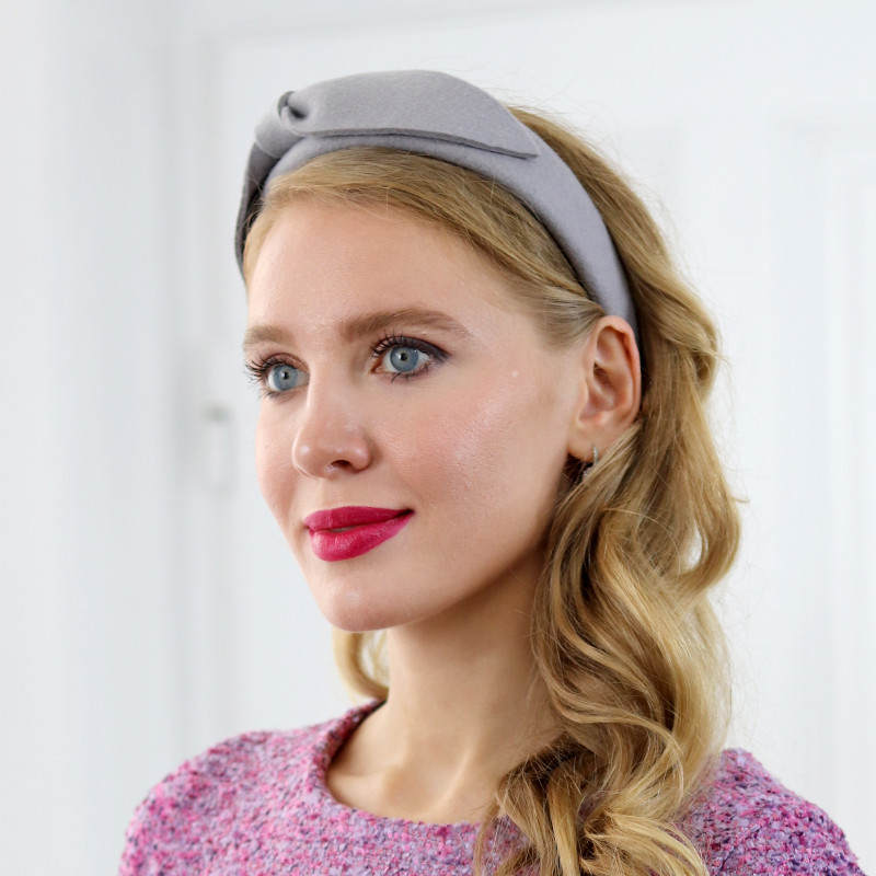 Beatrice - šedá čelenka 2