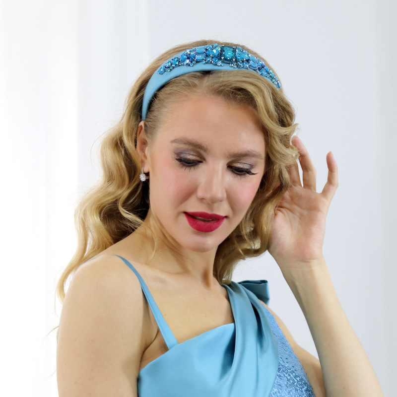 Gemma - modrá čelenka s kryštálmi 1