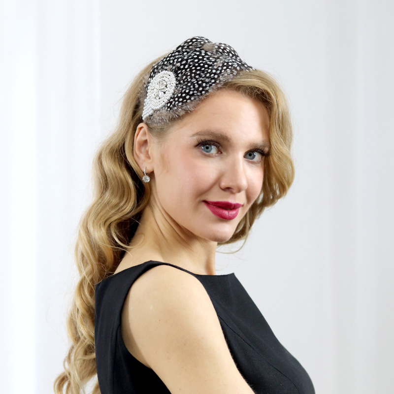 Perlička - čelenka z peria vo vintage štýle 1