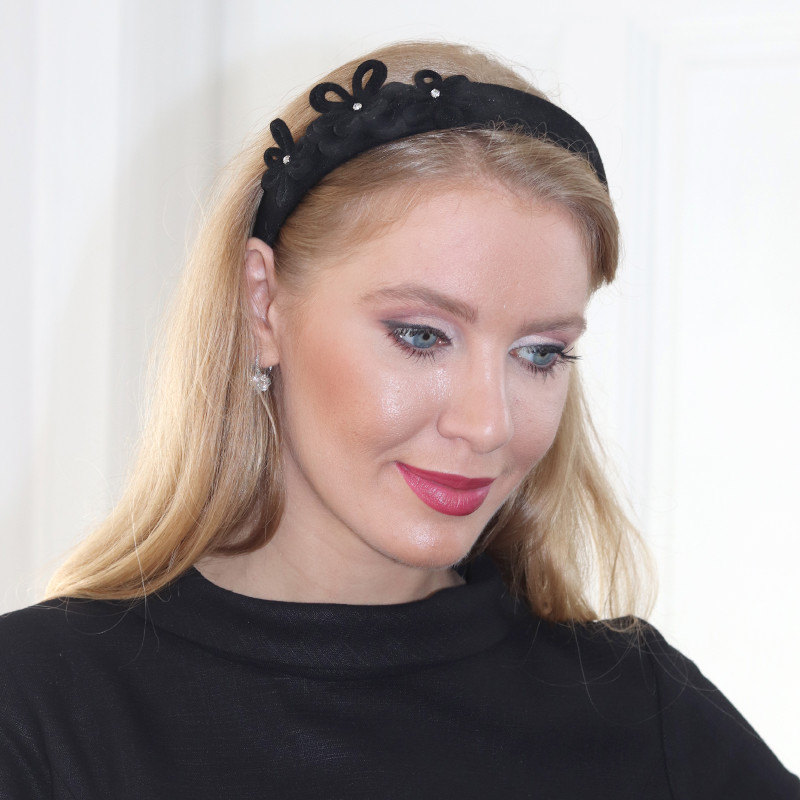 Daisy - čierna čelenka 1